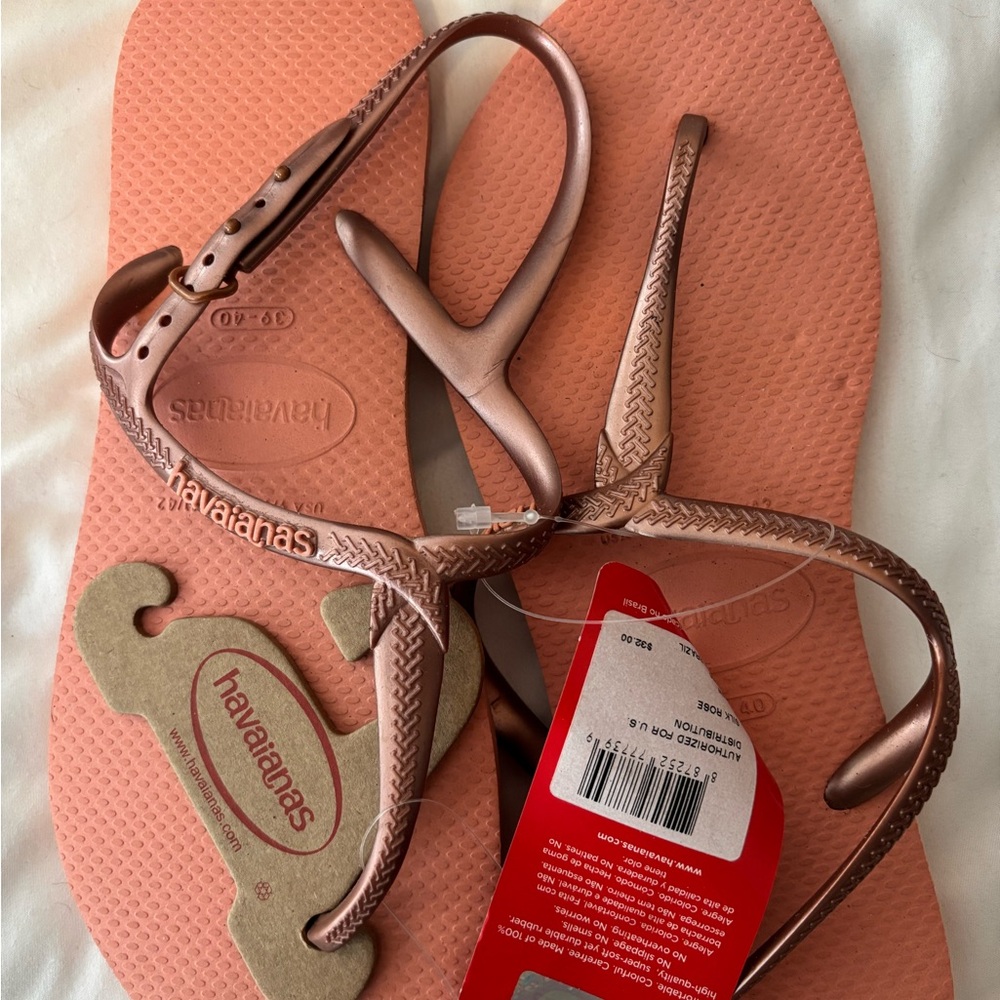 Havaianas Women's Rose Gold Sandals